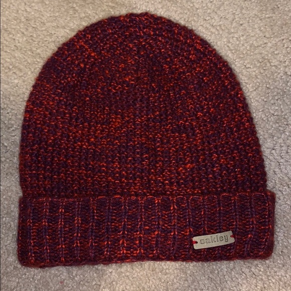 Oakley Accessories - Oakley • hat